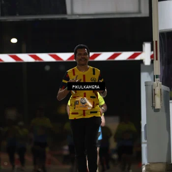 Runner Photo 7086911