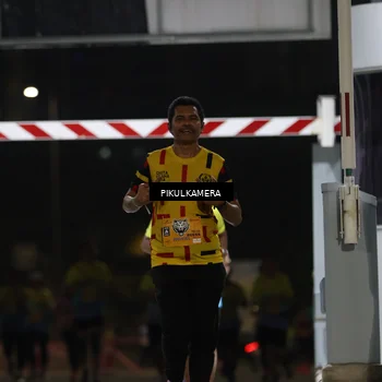 Runner Photo 7086913