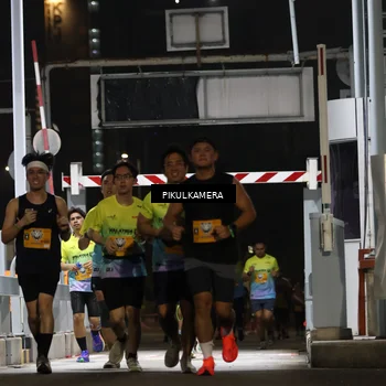 Runner Photo 7086931
