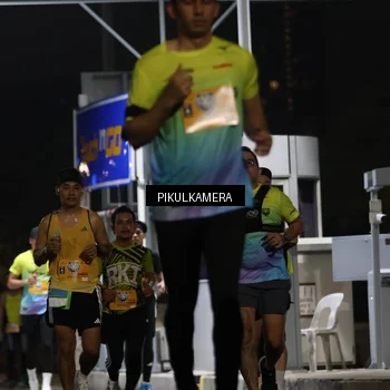 Runner Photo 7086943