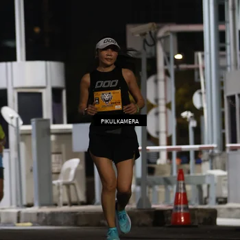 Runner Photo 7086951