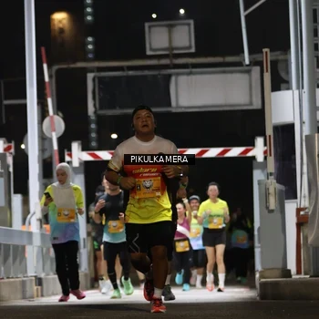 Runner Photo 7086965