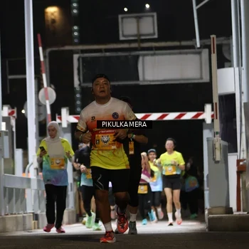 Runner Photo 7086969