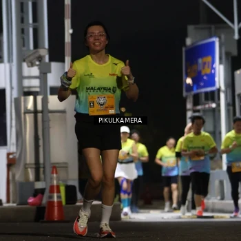 Runner Photo 7086978