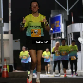 Runner Photo 7086988