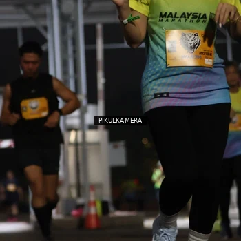 Runner Photo 7087004