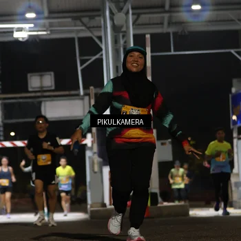Runner Photo 7087053
