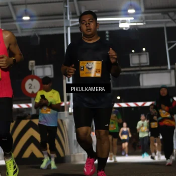 Runner Photo 7087061