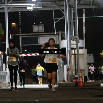 Runner Photo 7087075