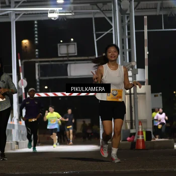 Runner Photo 7087076