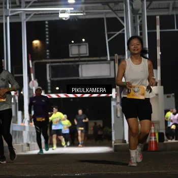 Runner Photo 7087081