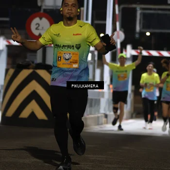 Runner Photo 7087098