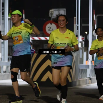 Runner Photo 7087107