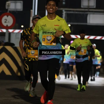 Runner Photo 7087140