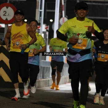 Runner Photo 7087141