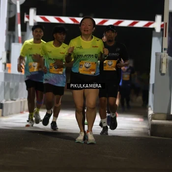 Runner Photo 7087169