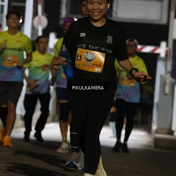 Runner Photo 7087171