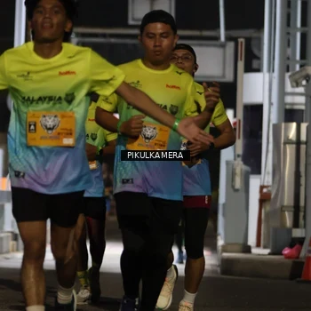 Runner Photo 7087183