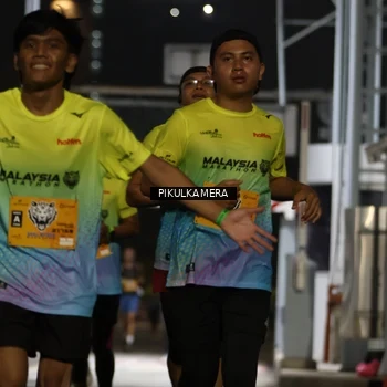 Runner Photo 7087186