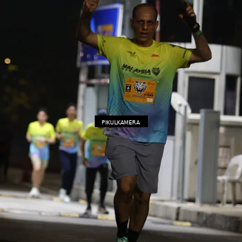 Runner Photo 7087218