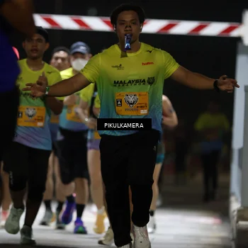 Runner Photo 7087252