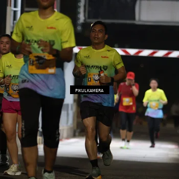 Runner Photo 7087264
