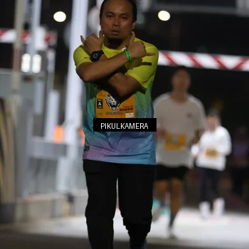 Runner Photo 7087296