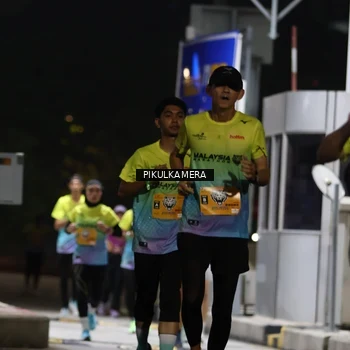 Runner Photo 7087298