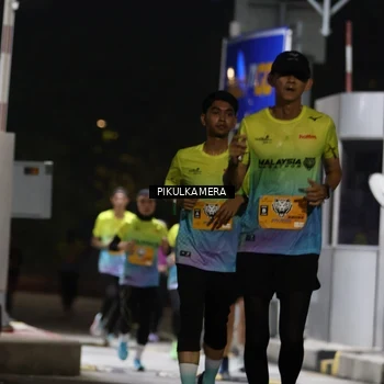Runner Photo 7087300