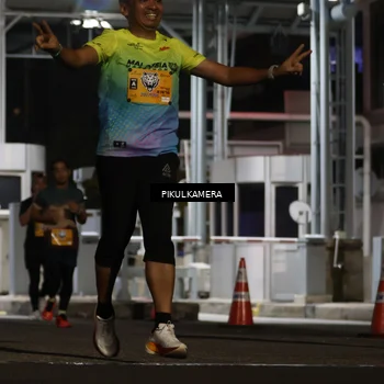 Runner Photo 7087313