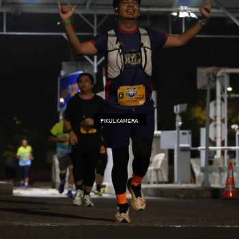 Runner Photo 7087329