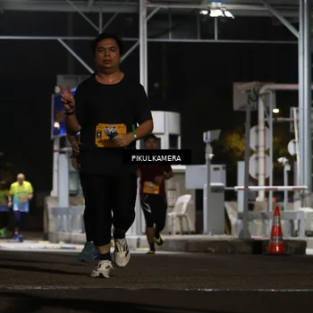 Runner Photo 7087330