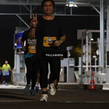 Runner Photo 7087331