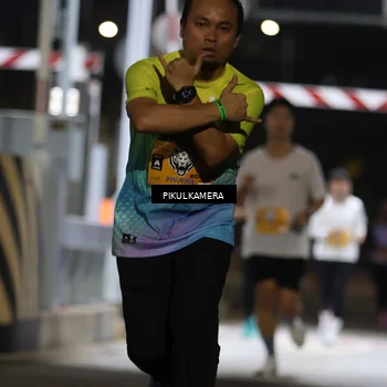 Runner Photo 7087333