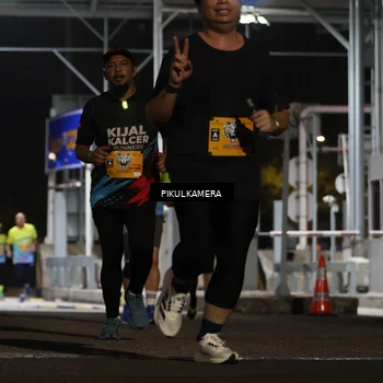 Runner Photo 7087334