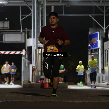 Runner Photo 7087337