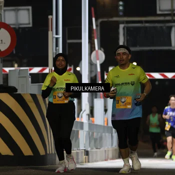 Runner Photo 7087371