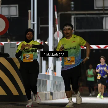 Runner Photo 7087379