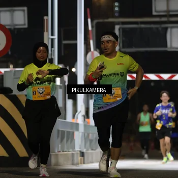 Runner Photo 7087380