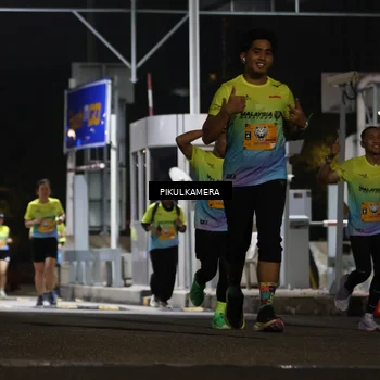 Runner Photo 7087390