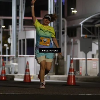 Runner Photo 7087404