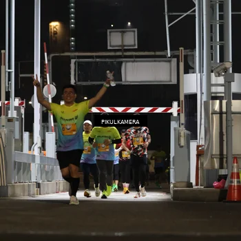 Runner Photo 7087414