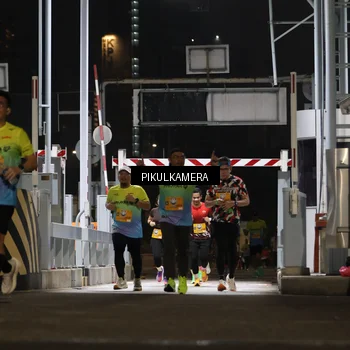 Runner Photo 7087417