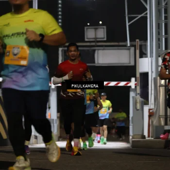 Runner Photo 7087437