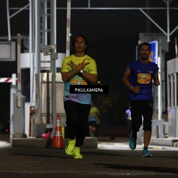 Runner Photo 7087453