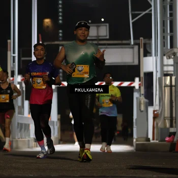 Runner Photo 7087459
