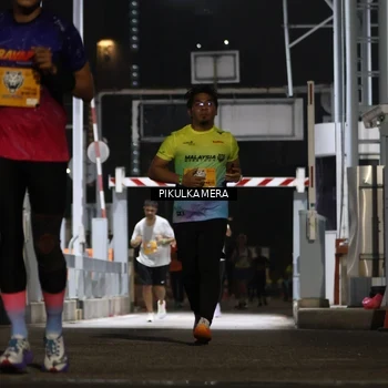 Runner Photo 7087470