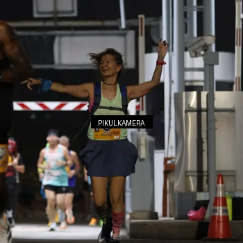Runner Photo 7087503