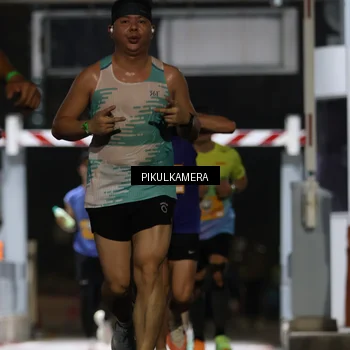 Runner Photo 7087523