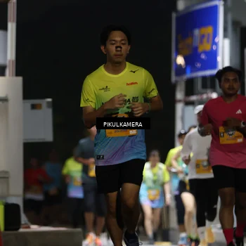 Runner Photo 7087524